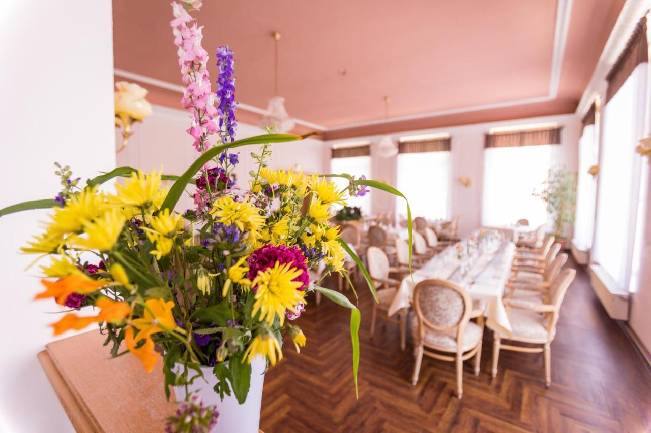 Parkhotel Pretzsch バート・シュミーデベルク エクステリア 写真